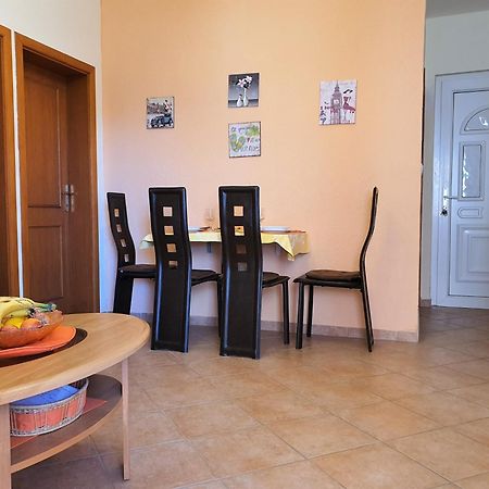 Apartments Coral Novalja Kamer foto